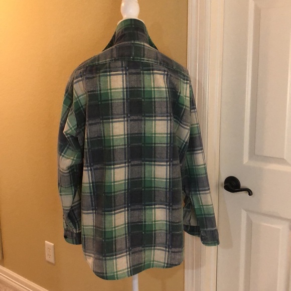 Plaid vintage flannel shirt from Sears and Robuck. Size L - Picture 3 of 4